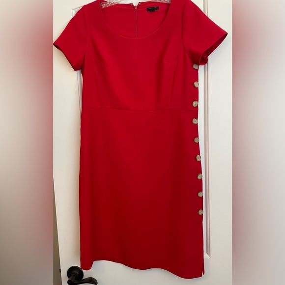 Ann Taylor Dresses & Skirts - Ann Taylor side bottom sheath dress in red, women’s.